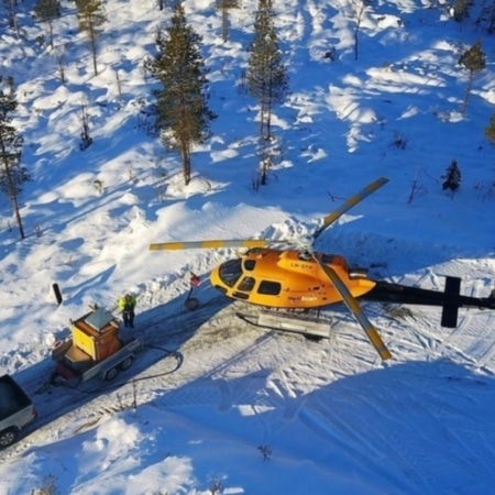 jeta1 polycube fuelcube refuelling helicopter in sweden / norway
