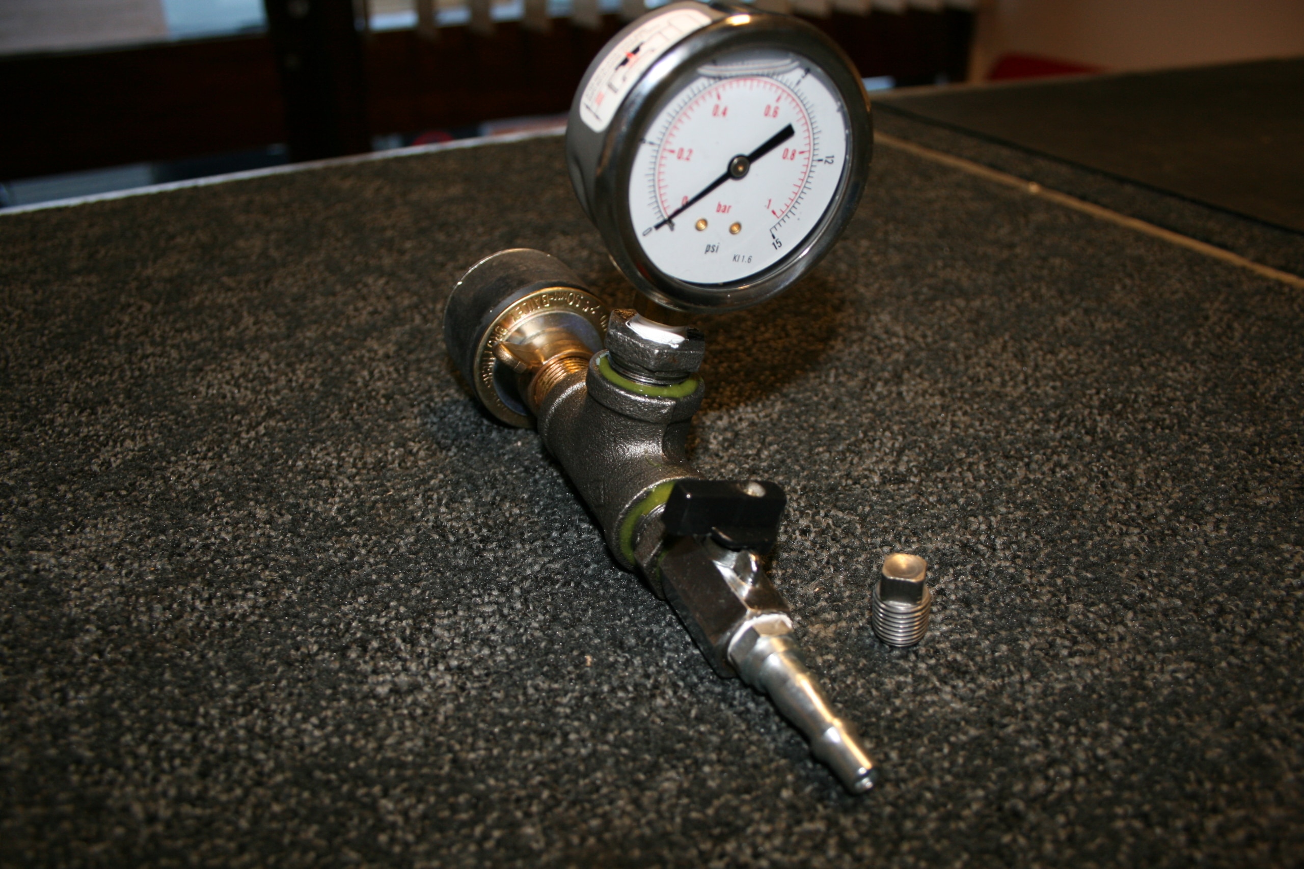 Fuel Tank Pressure Test Kit Trailer Engineering