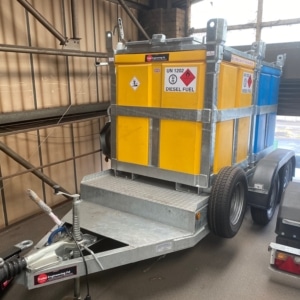 New Zealand Polycube Trailer with Polycubes 3000KG Twin Axle Flatbed Trailer for Fuelcube & Generator Trailer Engineering